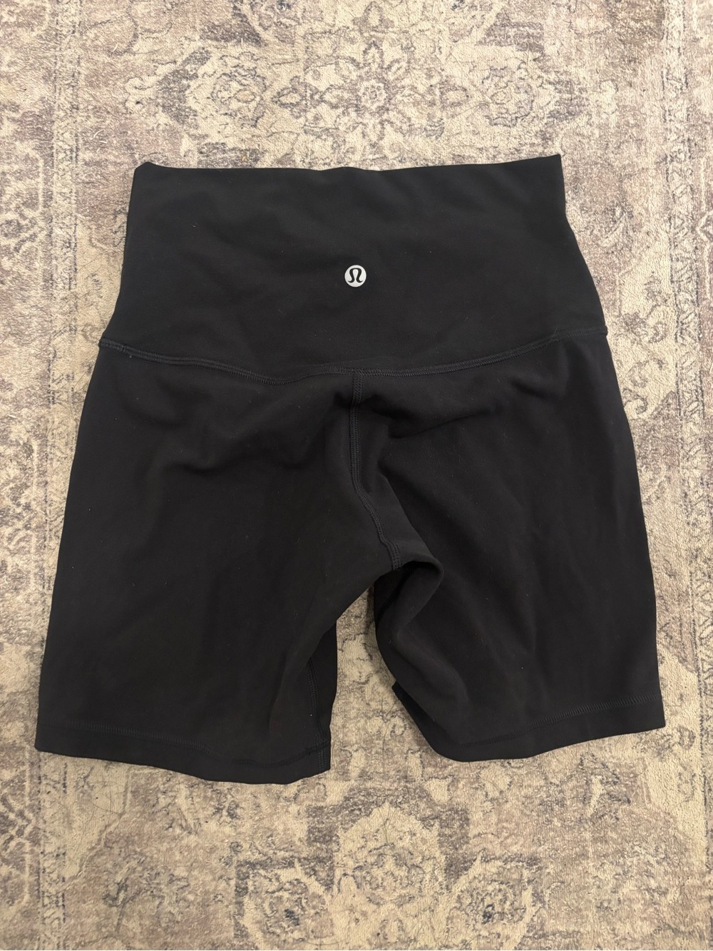 Lululemon Align HR Short 6” inseam  size 4 black new sign tag